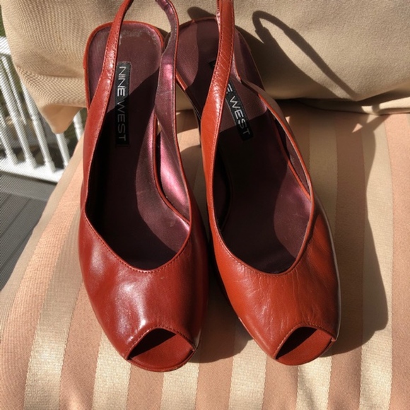 Peep Toe Platform Leather Heels - Picture 1 of 3